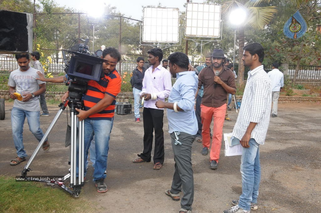 Director Movie New Stills - 16 / 63 photos