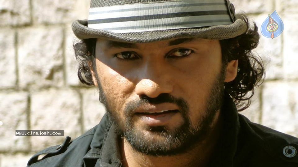 Director Movie New Stills - 41 / 63 photos