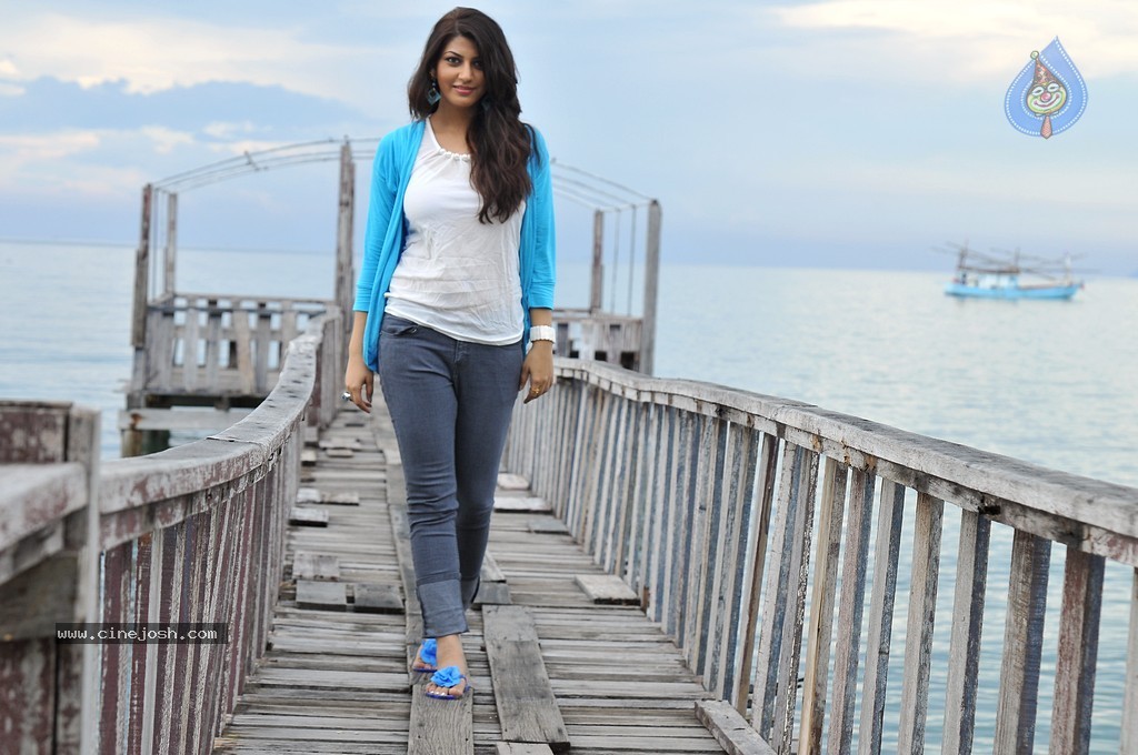 Disco Movie New Stills - 1 / 15 photos