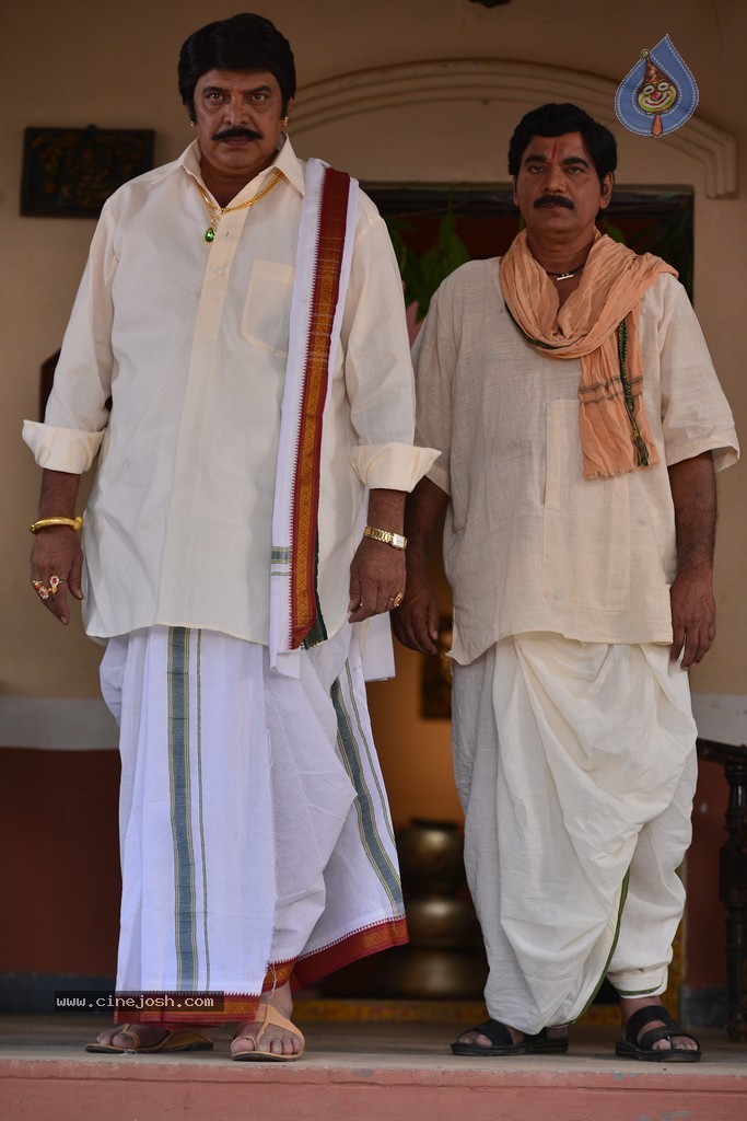 Dollar Ki Maro Vaipu Movie New Stills - 49 / 84 photos