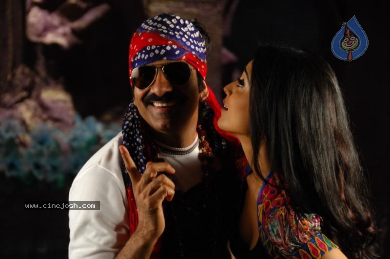 Don Seenu Movie New Stills - 16 / 42 photos