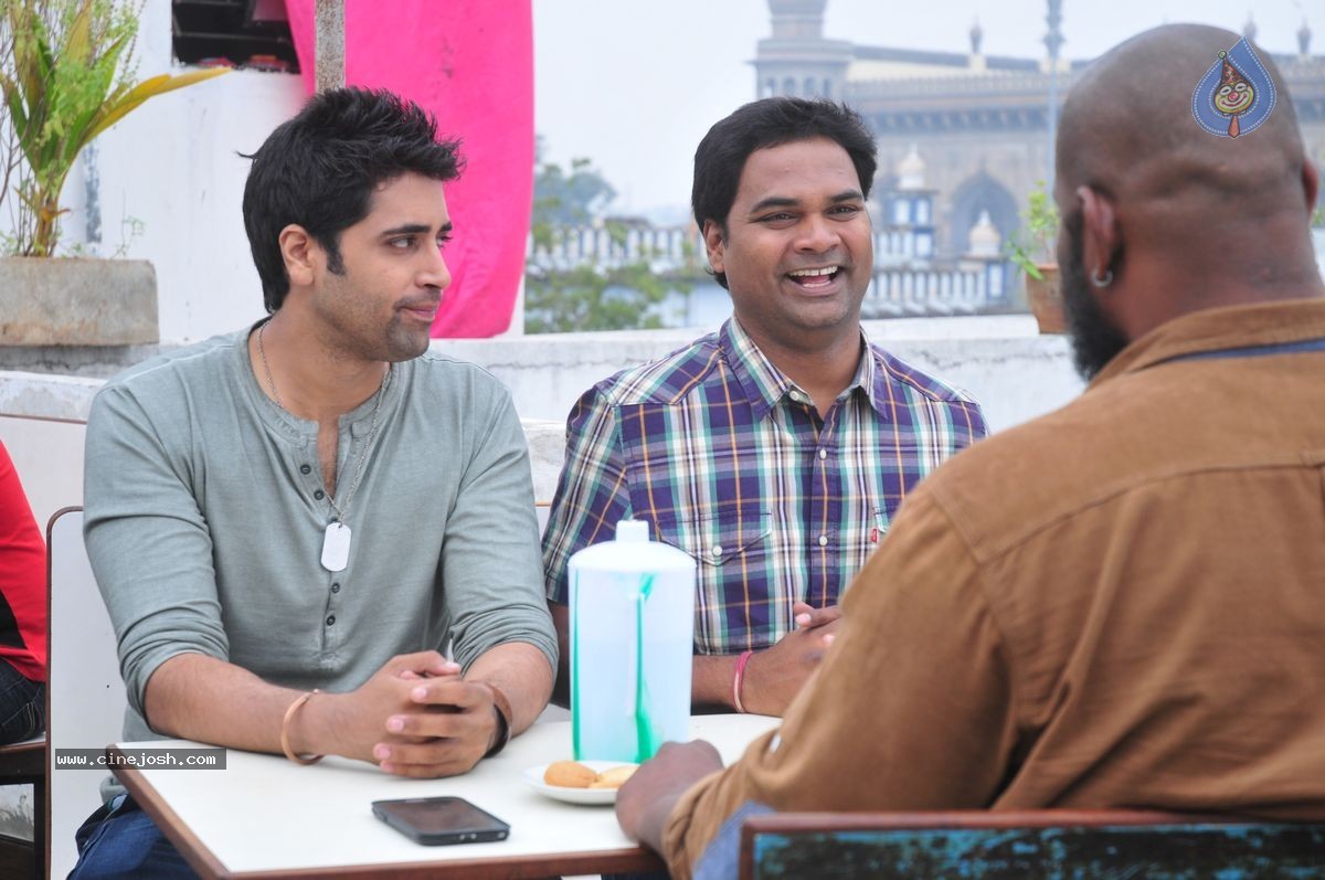 Dongata Movie Latest Stills - 2 / 35 photos