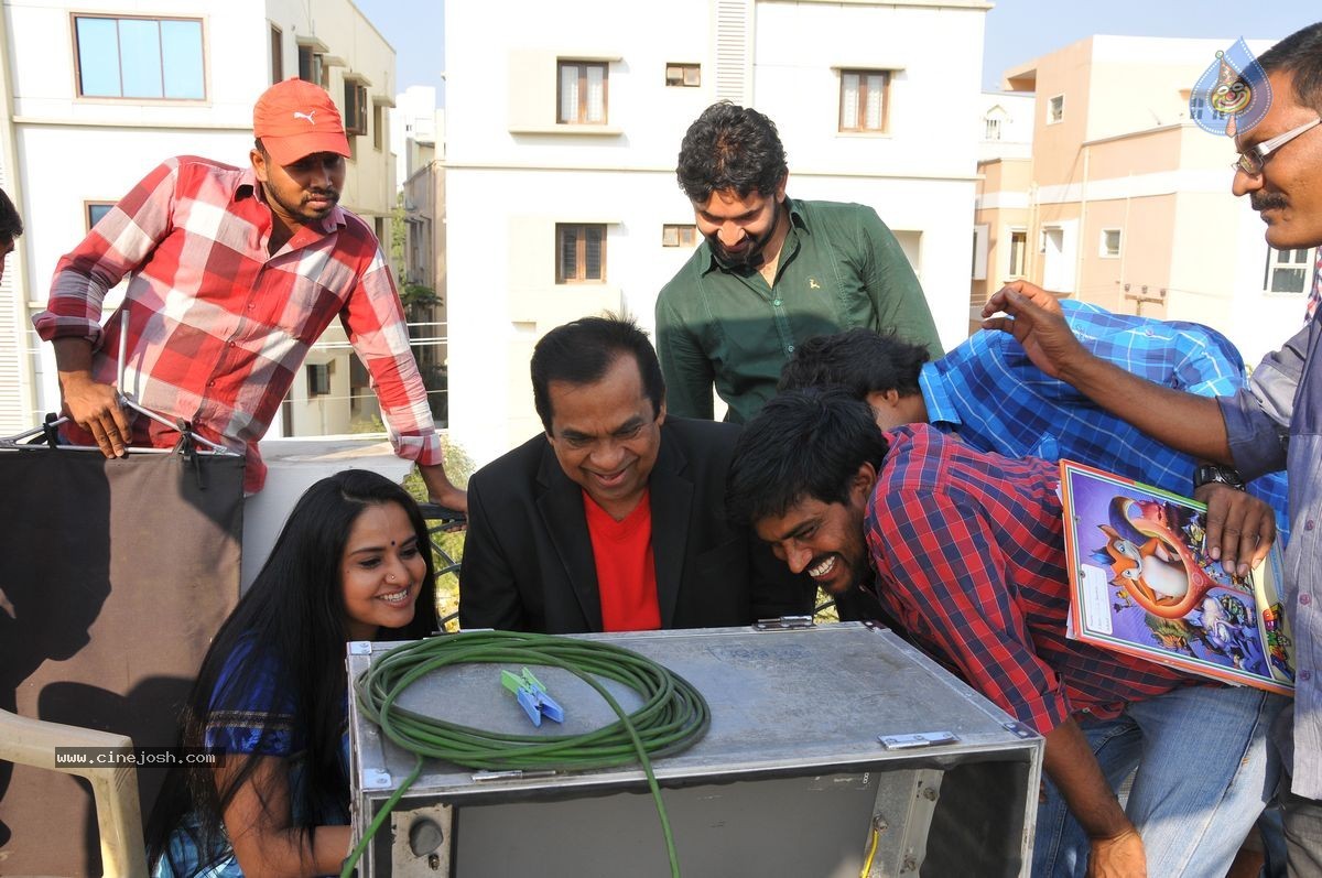 Dongata Movie Latest Stills - 20 / 35 photos