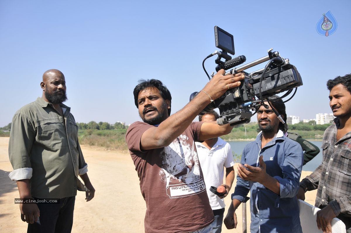 Dongata Movie Latest Stills - 23 / 35 photos