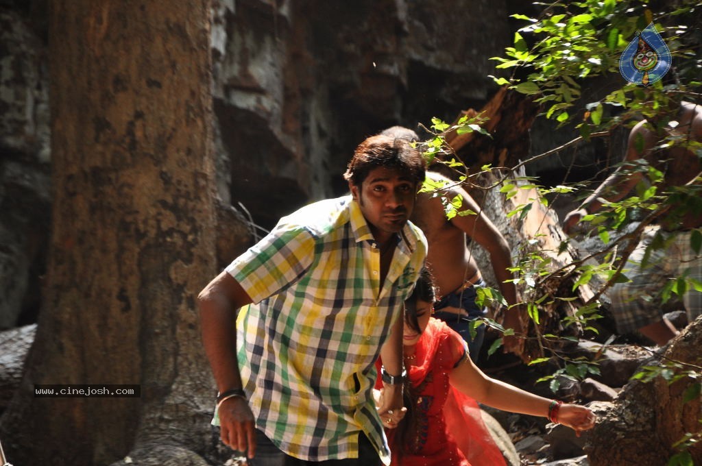 Dooramu Movie Stills - 22 / 24 photos