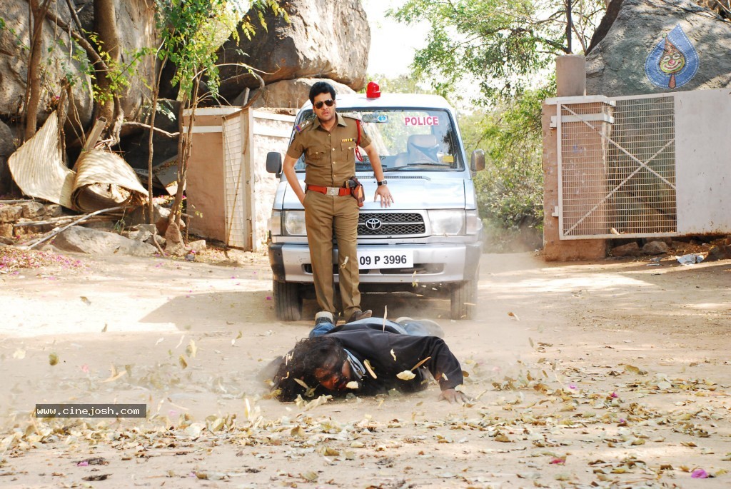 Dorakadu Movie Hot Stills - 13 / 45 photos