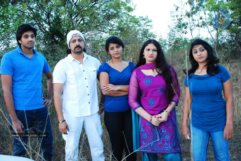 Dorakadu Movie Hot Stills - 20 / 45 photos