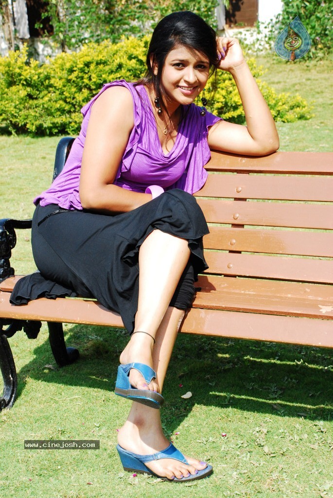 Dorakadu Movie Hot Stills - 42 / 45 photos