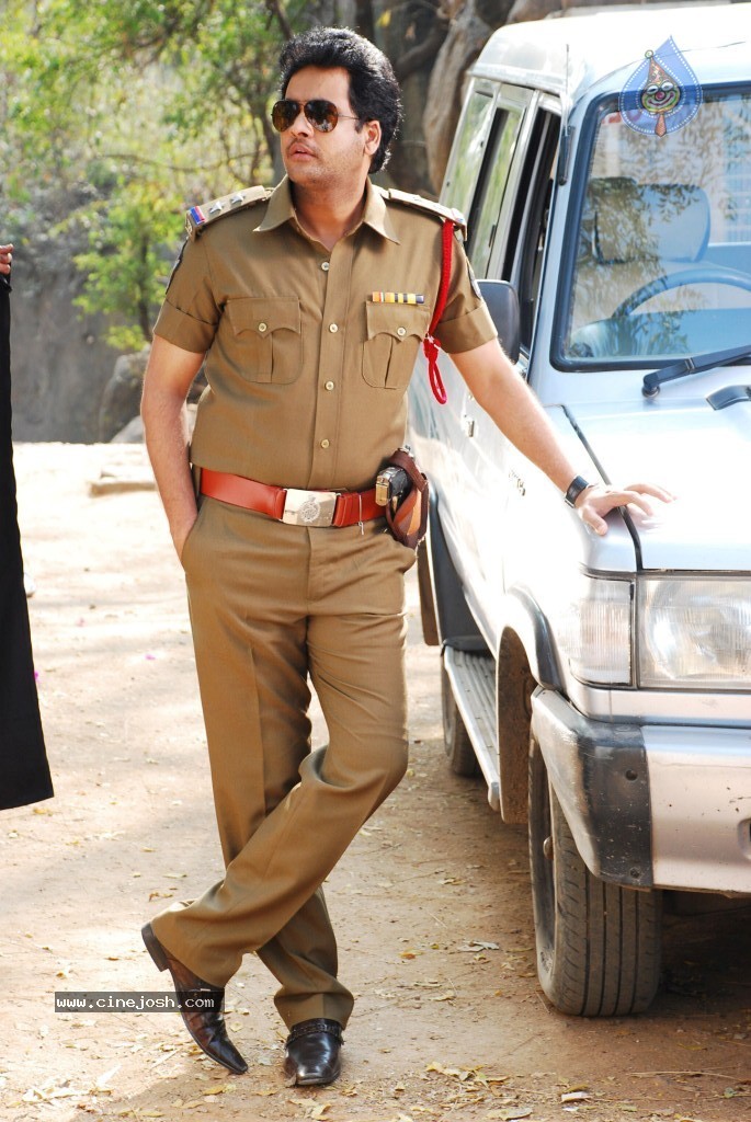 Dorakadu Movie Hot Stills - 44 / 45 photos