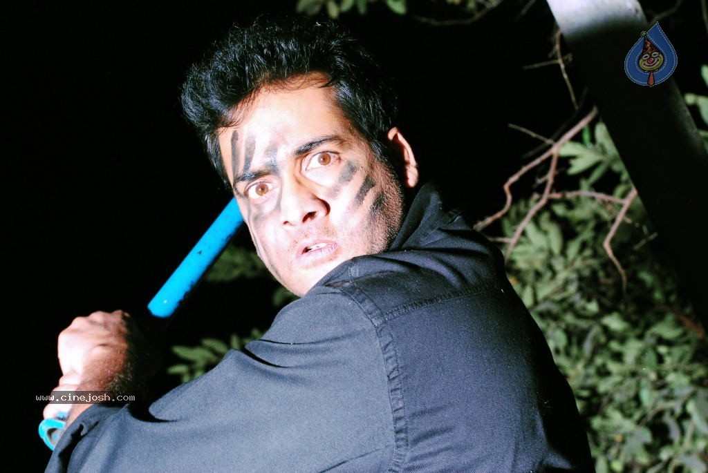 Dorakadu Movie Photos - 19 / 34 photos