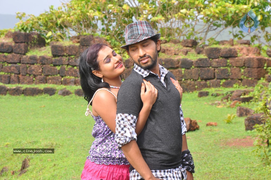 Double Trouble Movie Stills and Walls - 126 / 148 photos