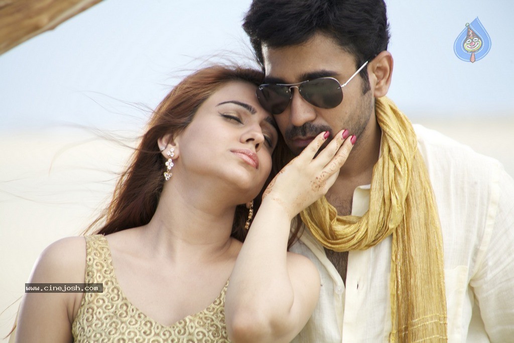 Dr Saleem Stills n Posters - 12 / 18 photos