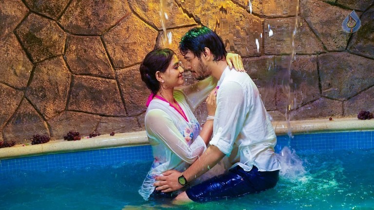 Drishya Kavyam Movie Photos - 43 / 104 photos