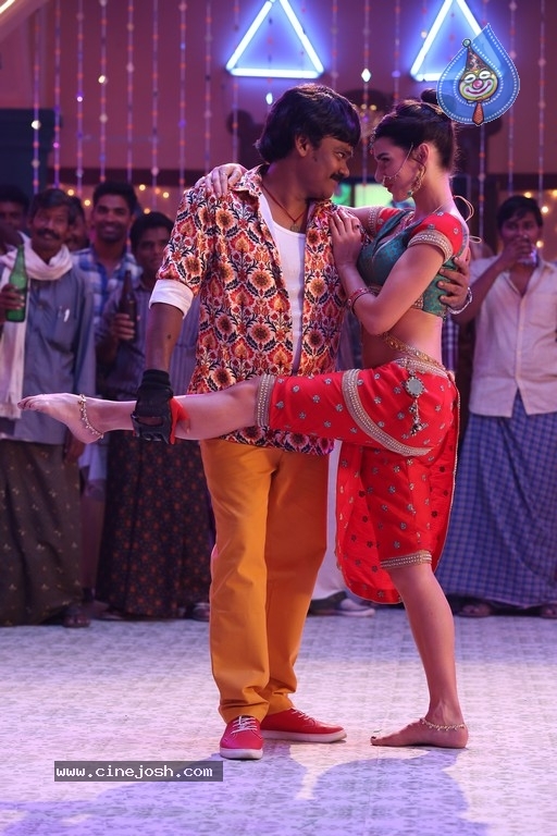 Driver Ramudu Movie Item Song Photos - 8 / 14 photos