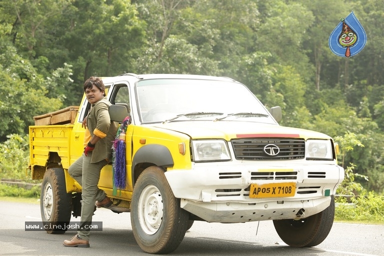 Driver Ramudu Movie Stills - 1 / 8 photos