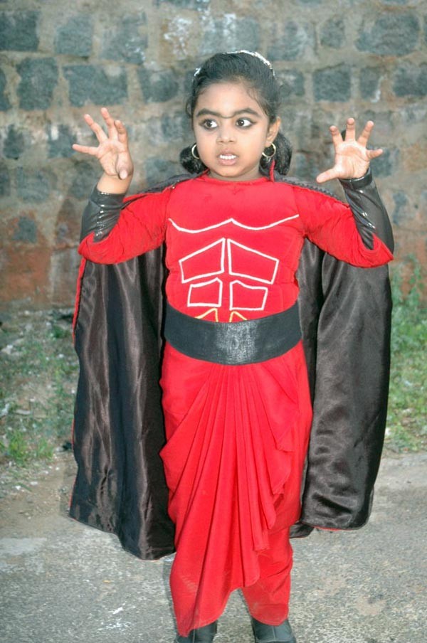 Durga Movie Stills - Geethika - 10 / 19 photos