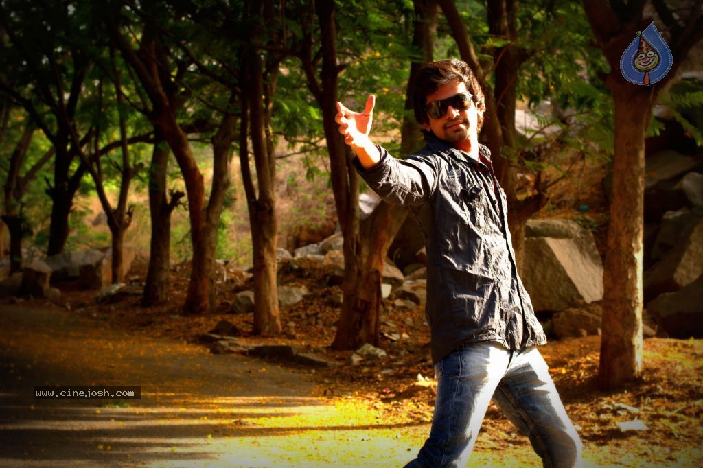 Edalo Cheragani Gurthulu Movie Stills - 32 / 78 photos