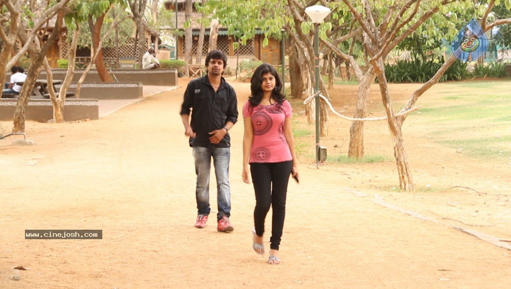 Edalo Cheragani Gurthulu Movie Stills - 34 / 78 photos