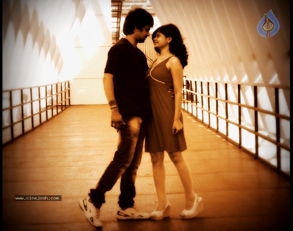 Edalo Cheragani Gurthulu Movie Stills - 45 / 78 photos