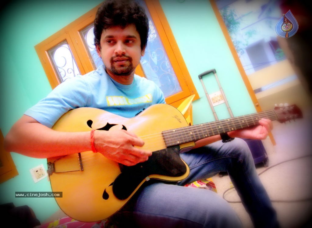 Edalo Cheragani Gurthulu Movie Stills - 54 / 78 photos