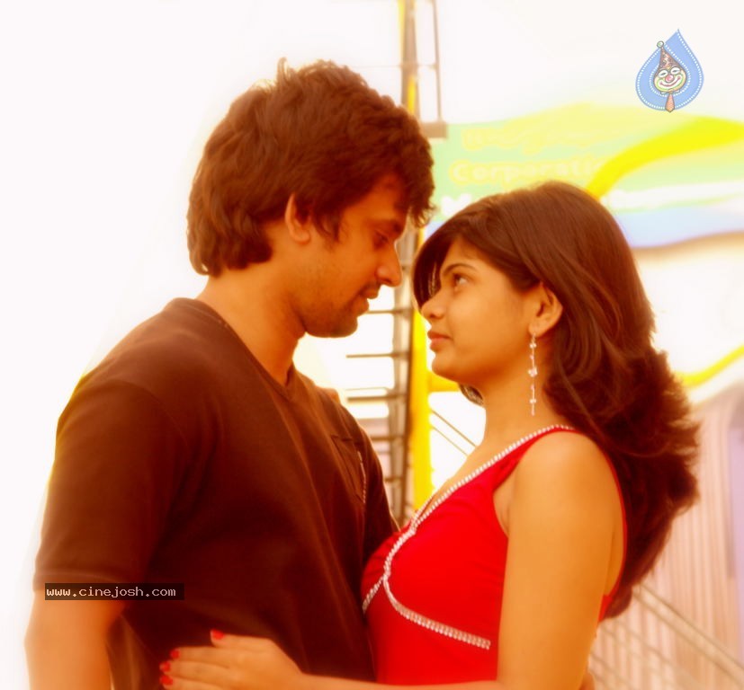 Edalo Cheragani Guruthulu New Stills - 28 / 32 photos