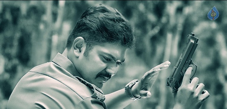 Ee Charitra Inkennallu Movie Photos - 15 / 16 photos