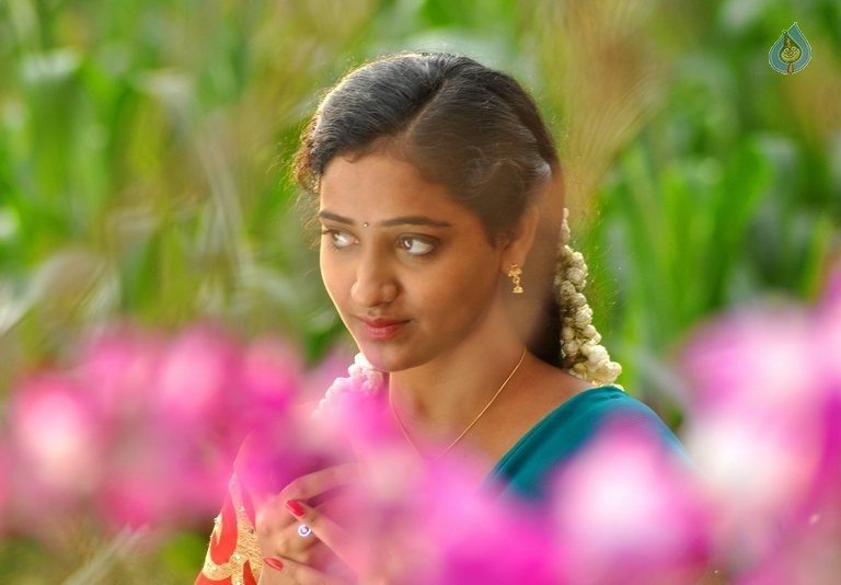 Ee Cinema Guarantee Hit Photos and Posters - 59 / 80 photos