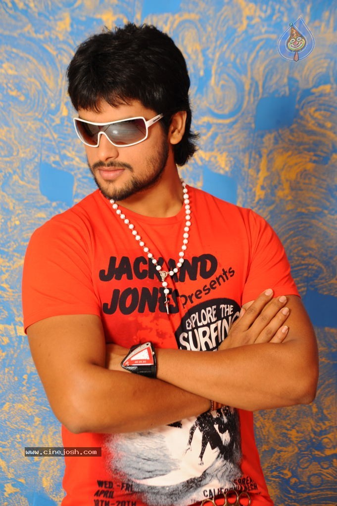 Ee Girl Friend No. 9 Movie Stills n Walls - 10 / 93 photos
