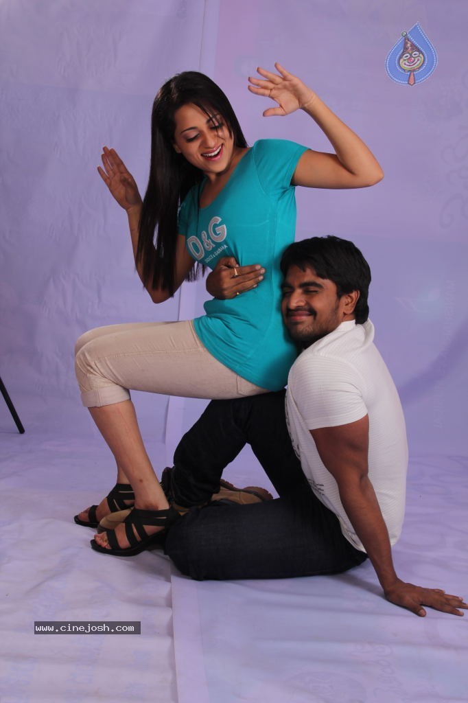 Ee Rojullo Movie Latest Stills - 32 / 92 photos