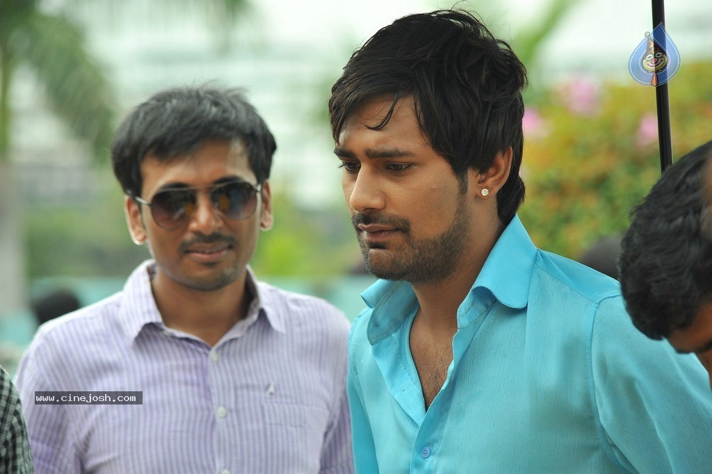 Ee Varsham Sakshiga New Stills n Posters - 116 / 152 photos