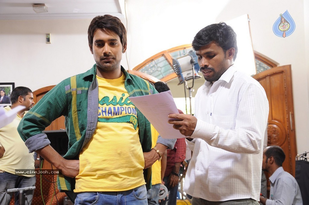 Ee Varsham Sakshiga New Stills n Posters - 130 / 152 photos