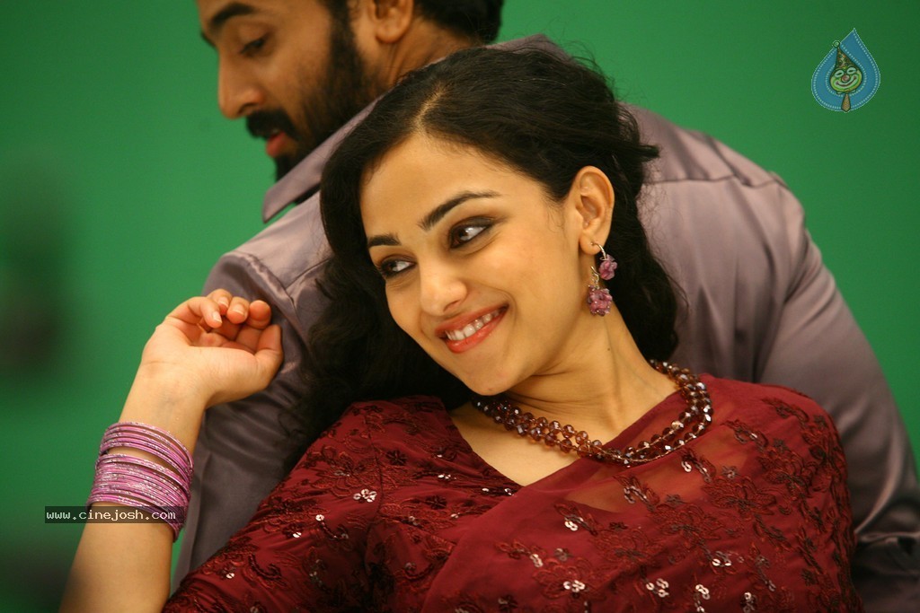 Ee Velalo Movie Stills - 14 / 27 photos