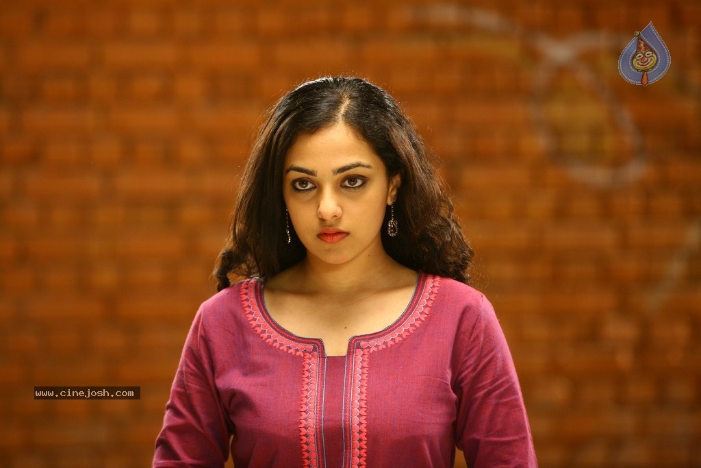 Ee Velalo Movie Stills - 25 / 27 photos