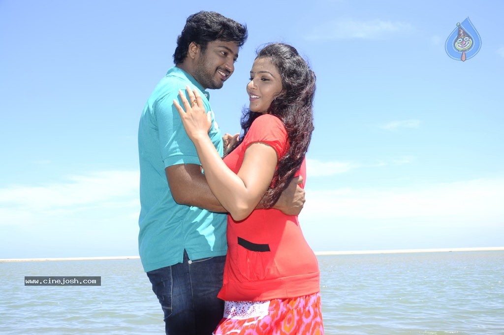 Eera Veyyil Tamil Movie Stills - 24 / 31 photos