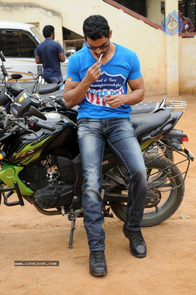 EK Movie Stills - 14 / 43 photos