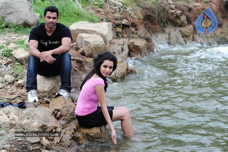 EK Movie Working Stills - 14 / 21 photos