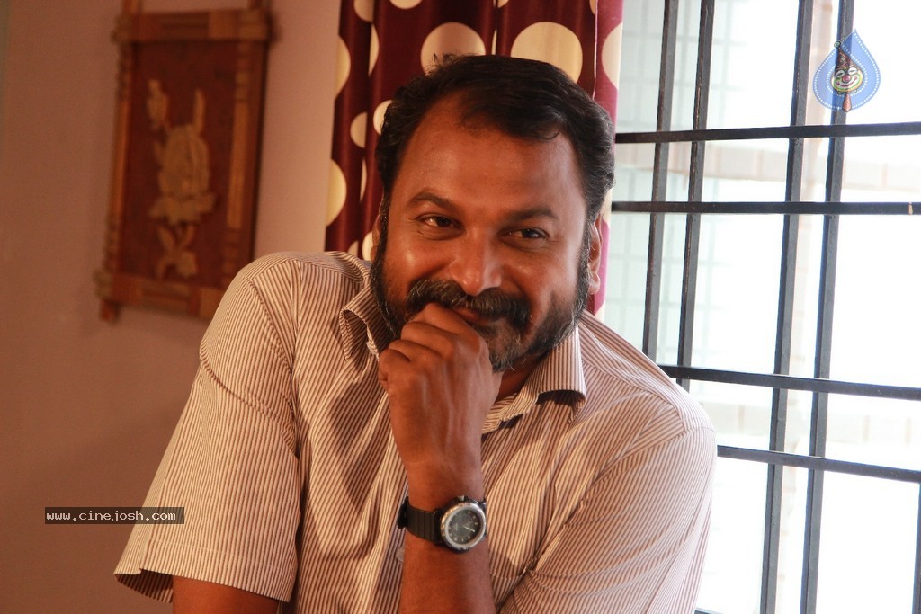 Eka Aata Naade Stills n walls - 29 / 63 photos