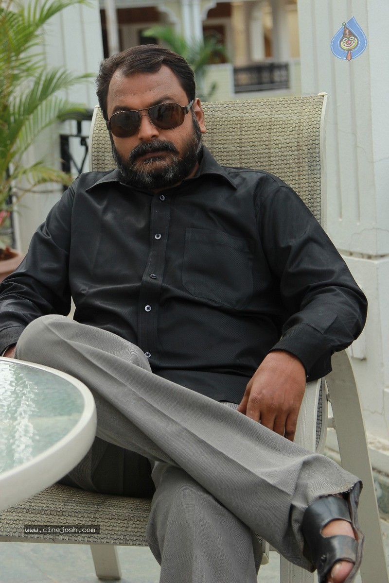 Eka Aata Naade Stills n walls - 39 / 63 photos