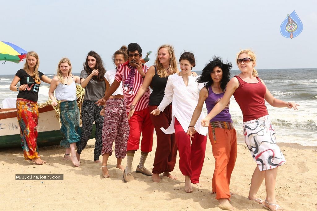 Eli Tamil Movie Stills - 7 / 10 photos