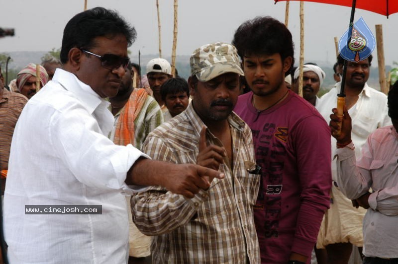 Em Pillo Em Pillado Movie Stills - 44 / 45 photos
