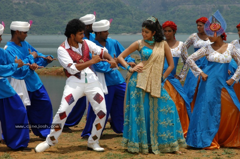 Em Pillo Em Pillado New Movie Stills - 15 / 55 photos