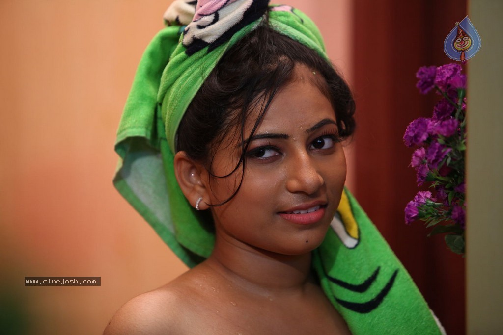 Emaindi Movie Stills - 34 / 66 photos