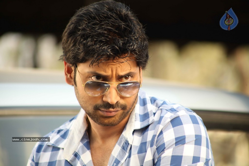 Emo Gurram Egara Vachu Movie Stills - 8 / 11 photos