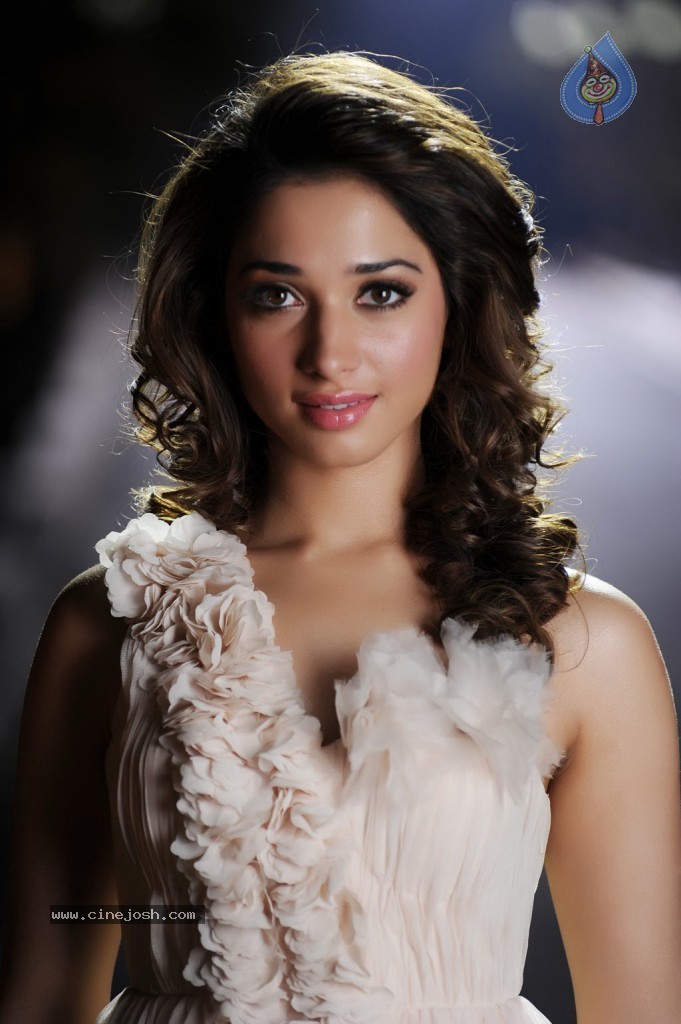 Endukante Premanta Movie New Stills - 2 / 33 photos