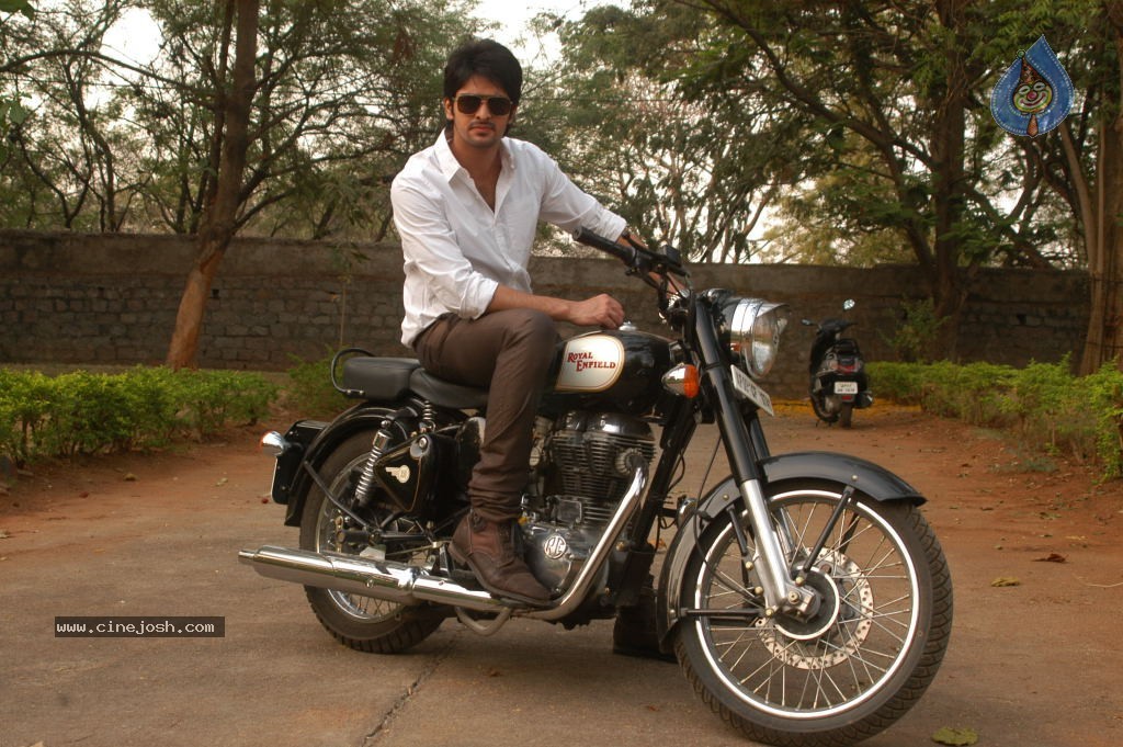 Enduko Nachav Movie New Stills - 21 / 34 photos