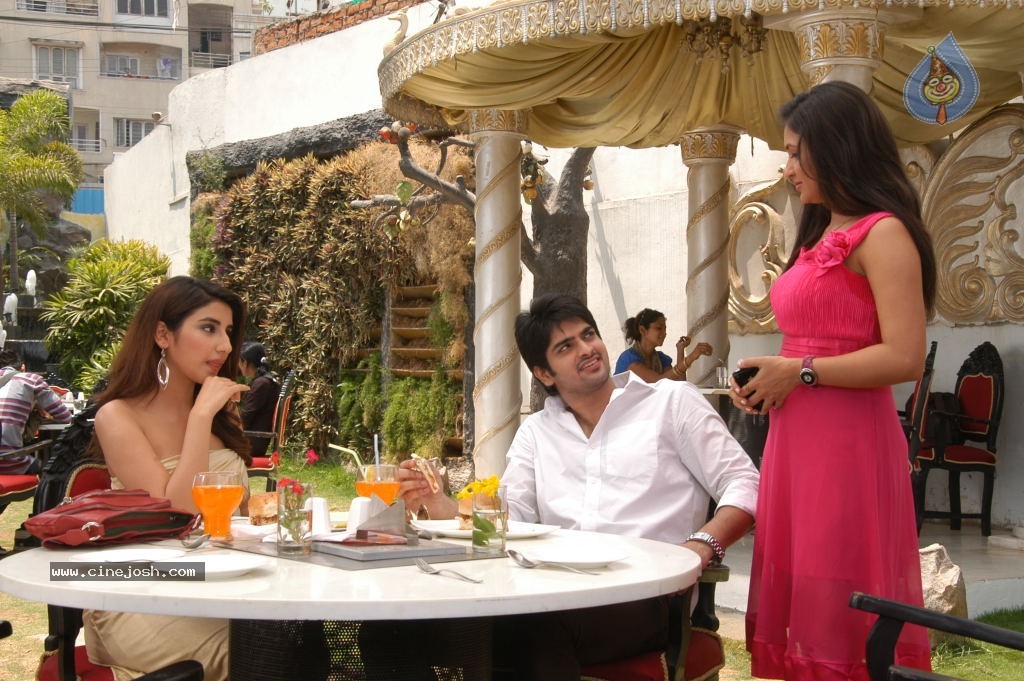 Enduko Nachchav Movie New Stills - 99 / 150 photos