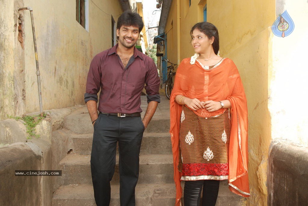 Engeyum Eppothum Movie Stills - 20 / 57 photos