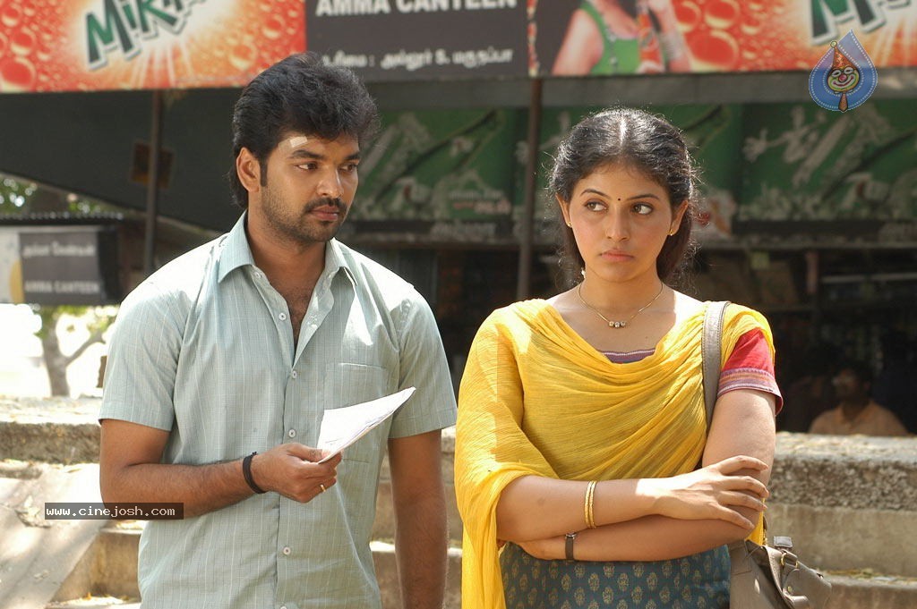 Engeyum Eppothum Movie Stills - 29 / 57 photos