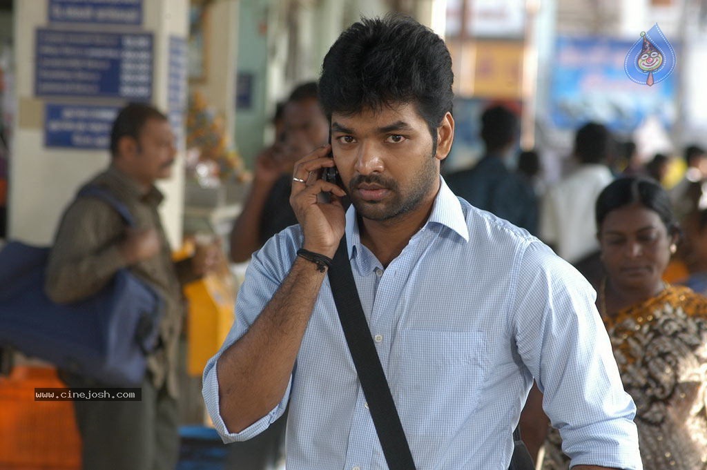 Engeyum Eppothum Movie Stills - 41 / 57 photos