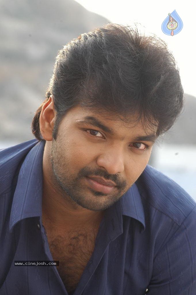 Engeyum Eppothum Movie Stills - 45 / 57 photos